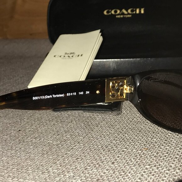 Coach Hope (HC8012) Sunglasses w case & cloth 53-15-140 main image 9